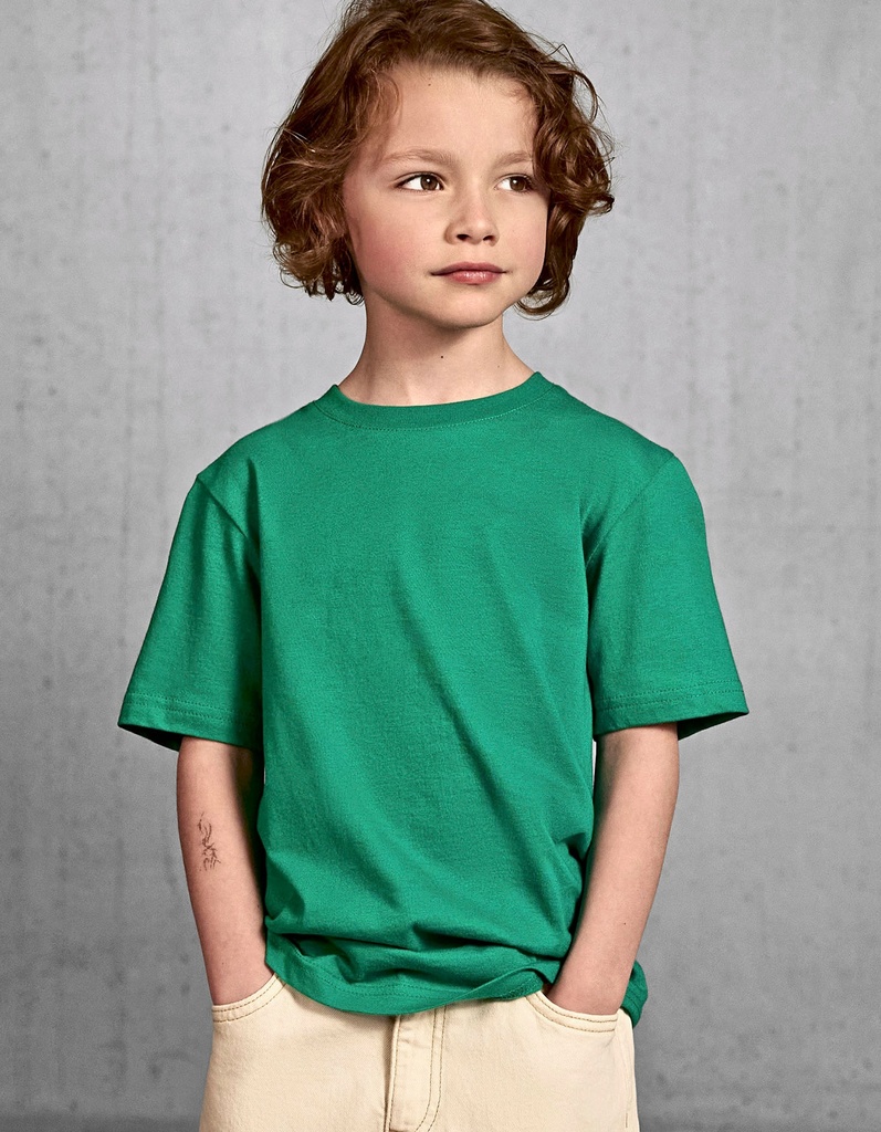 B&C BE INSPIRED Kids #E150 T-Shirt BCTK001